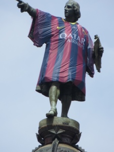 Christopher Columbus pointing to America, Barcelona, Spain